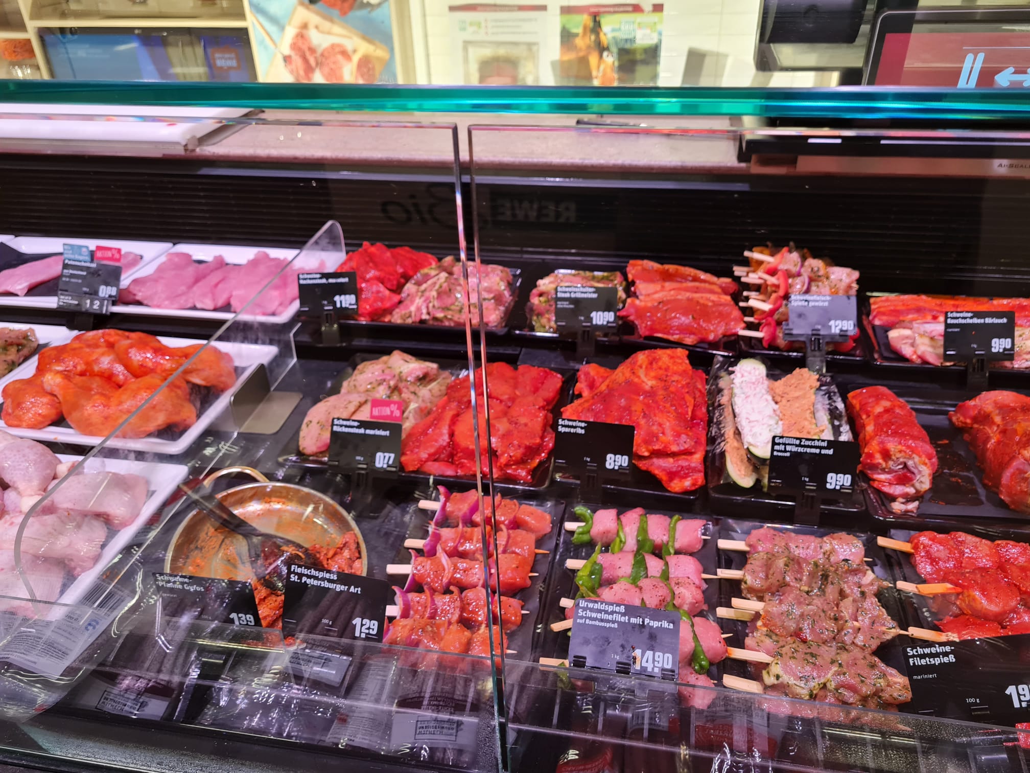 Fleisch Spezialitäten aus unseren Fleisch Theke