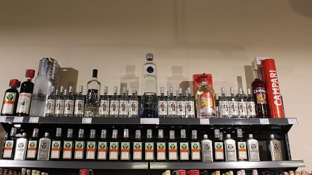 Spirituosen inkl. drei Liter Flaschen