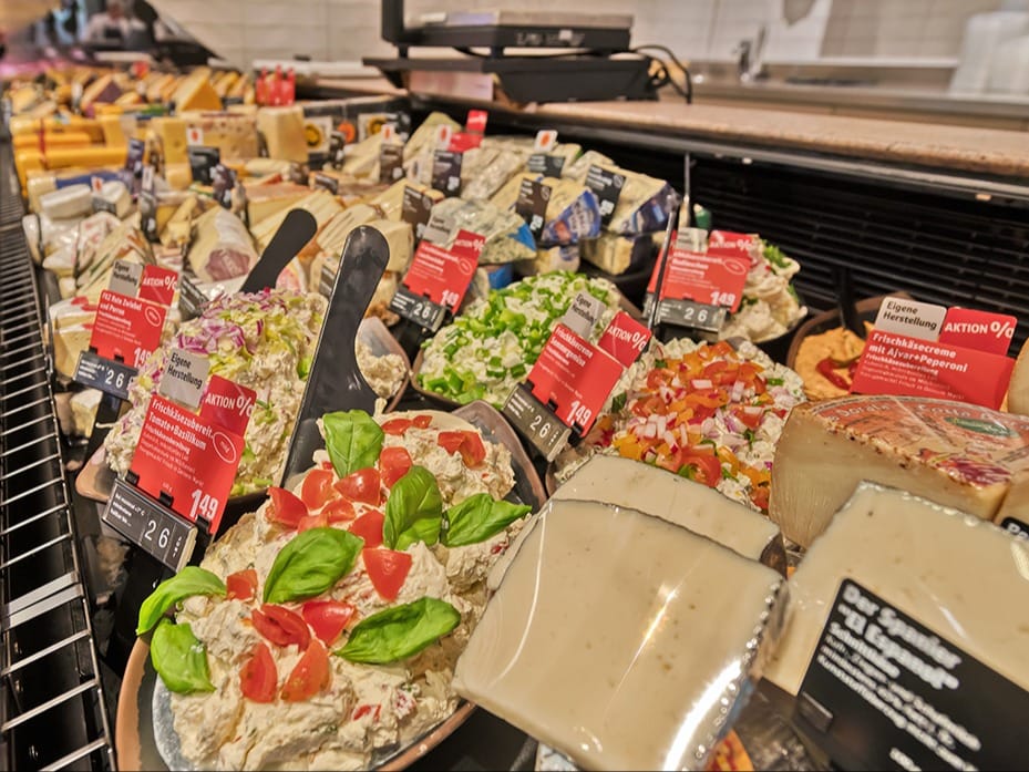 Frischkäse Servicetheke