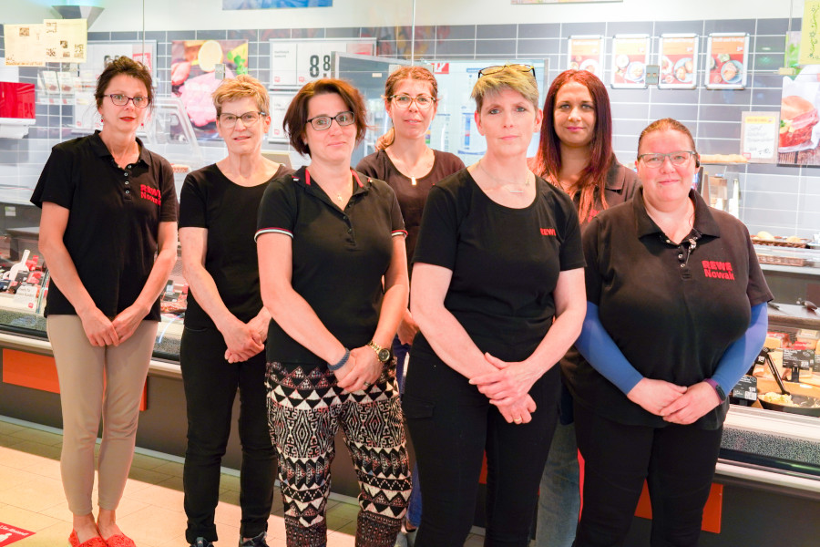 Service Team