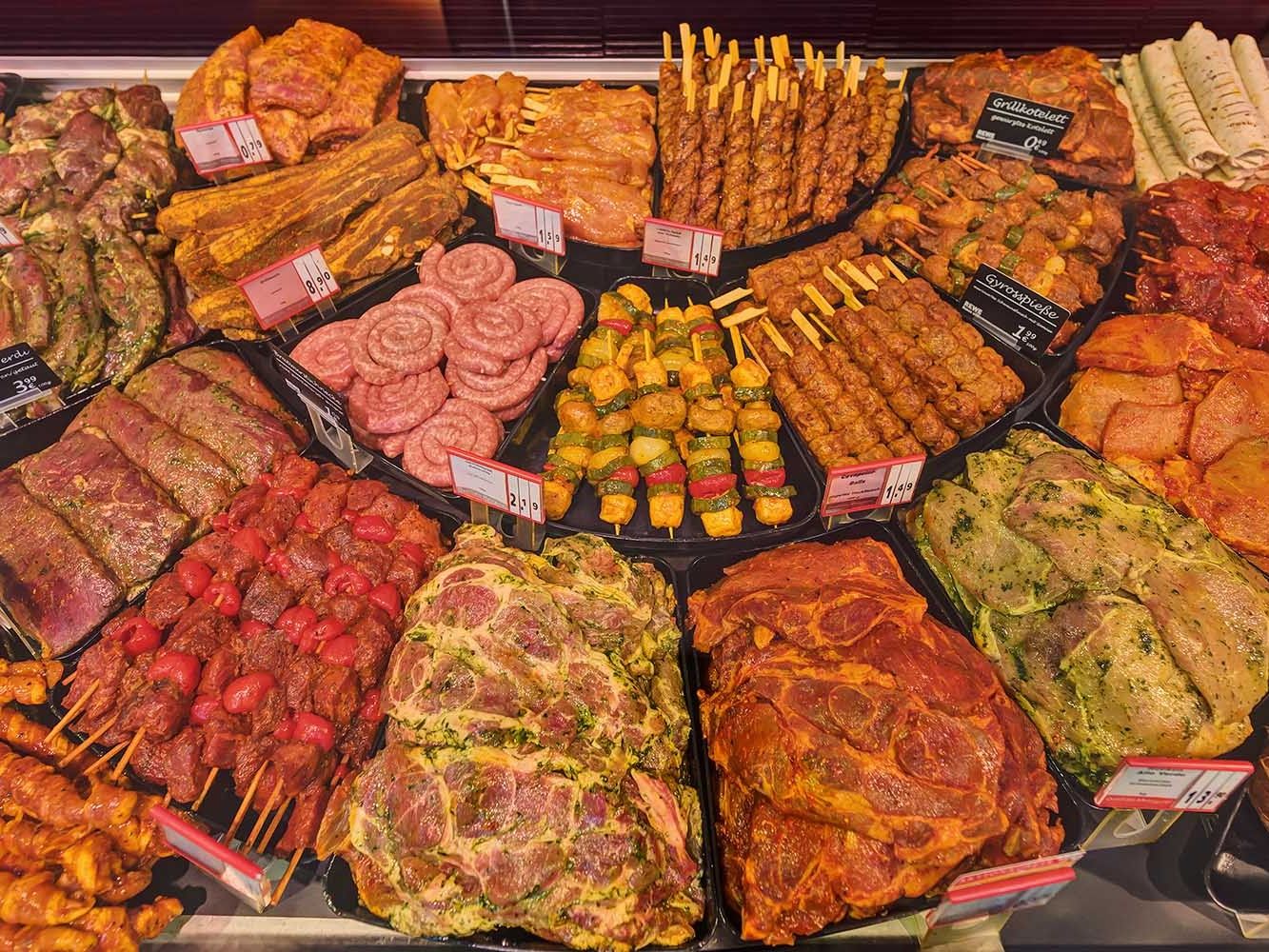 Käse, Wurst & Fleisch Servicetheke
