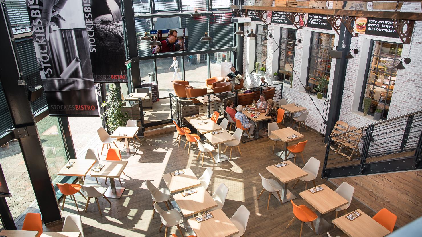 Bistro im Markt