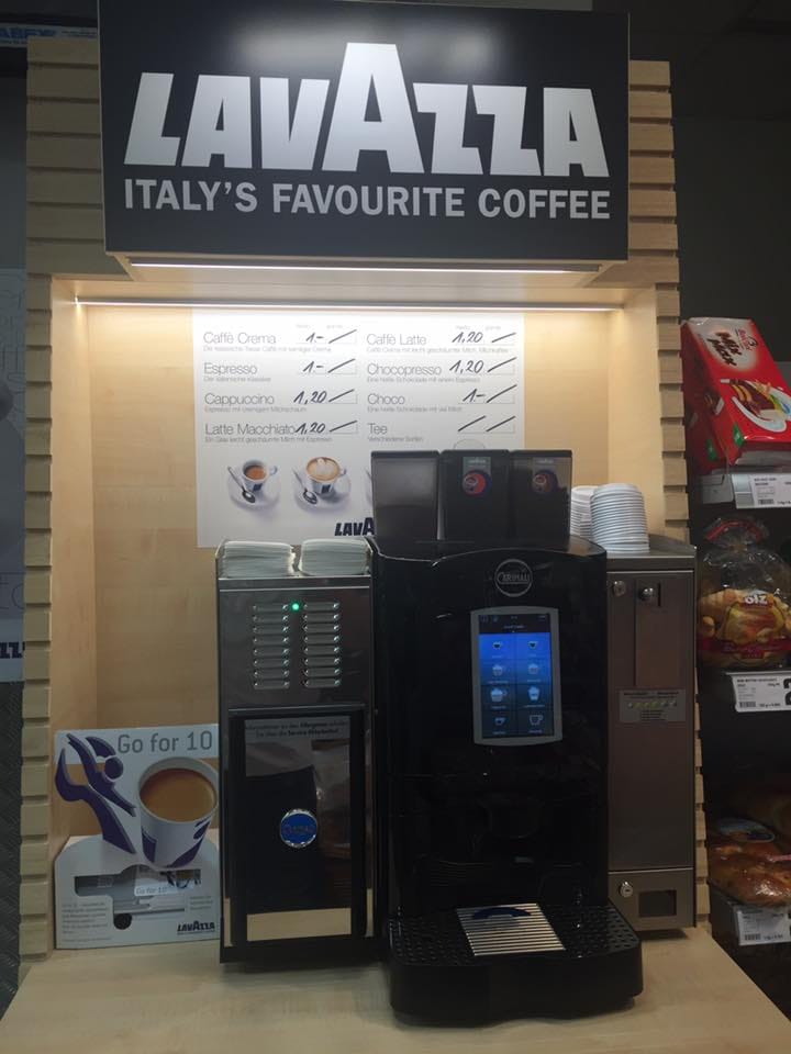 Kaffee to go ( LAVAZZA )