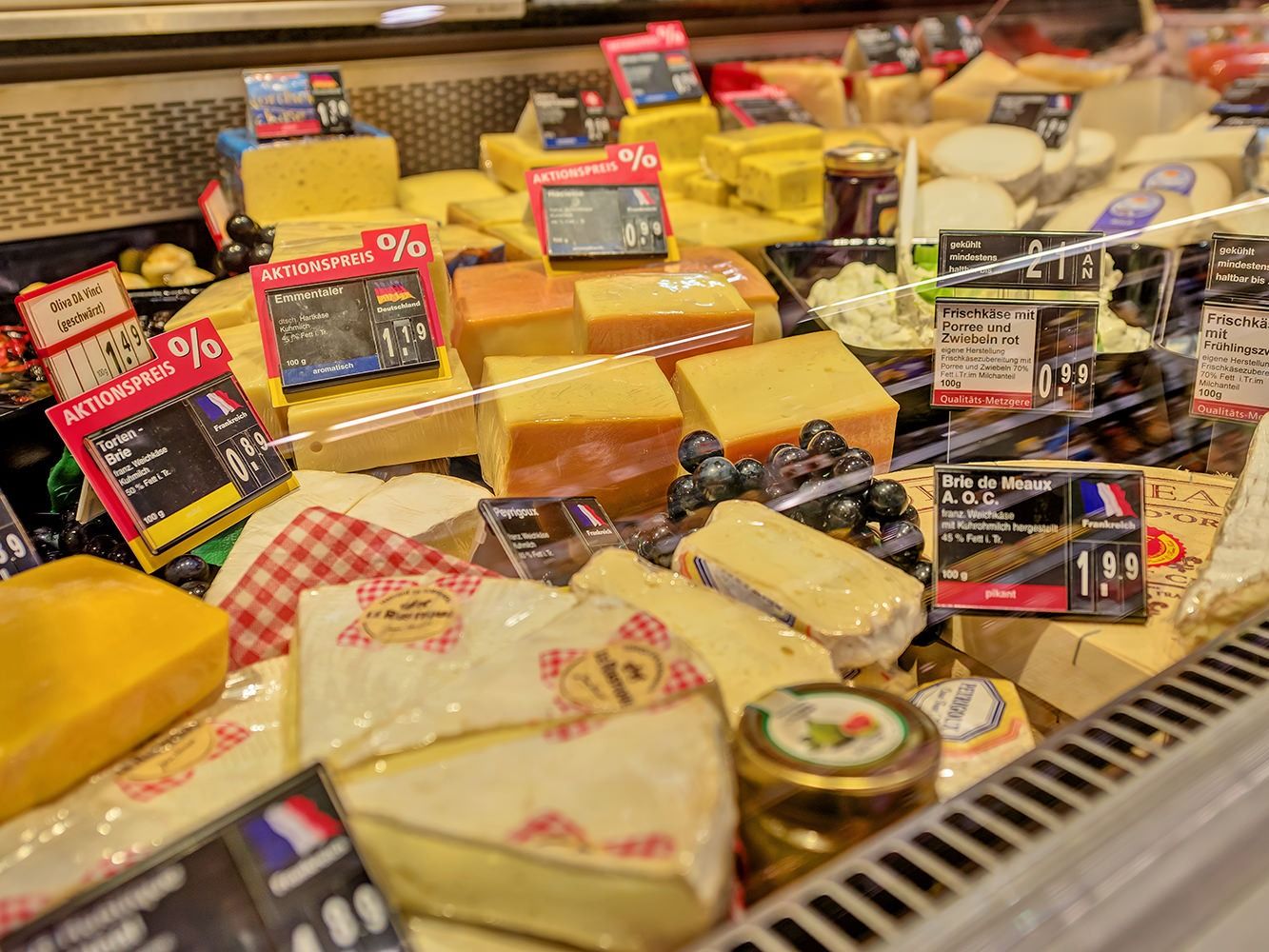 Käse Servicetheke
