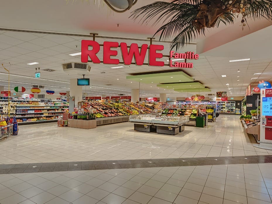 REWE Familie Lamm Eingang